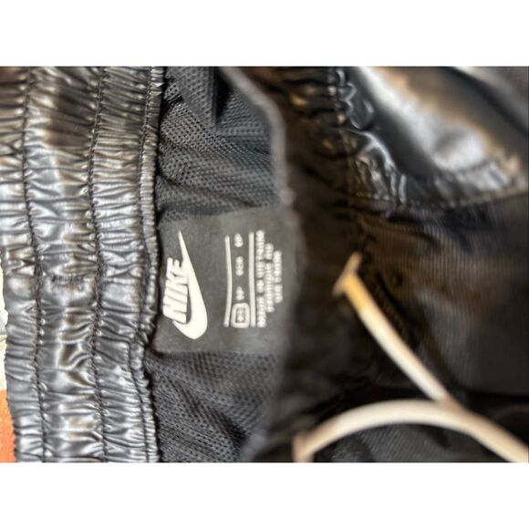 Nike Women's Black Sportswear Woven Cargo Rebel Track Jogger Pants Size XS - Picture 8 of 13